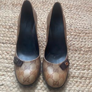 Gucci Heels